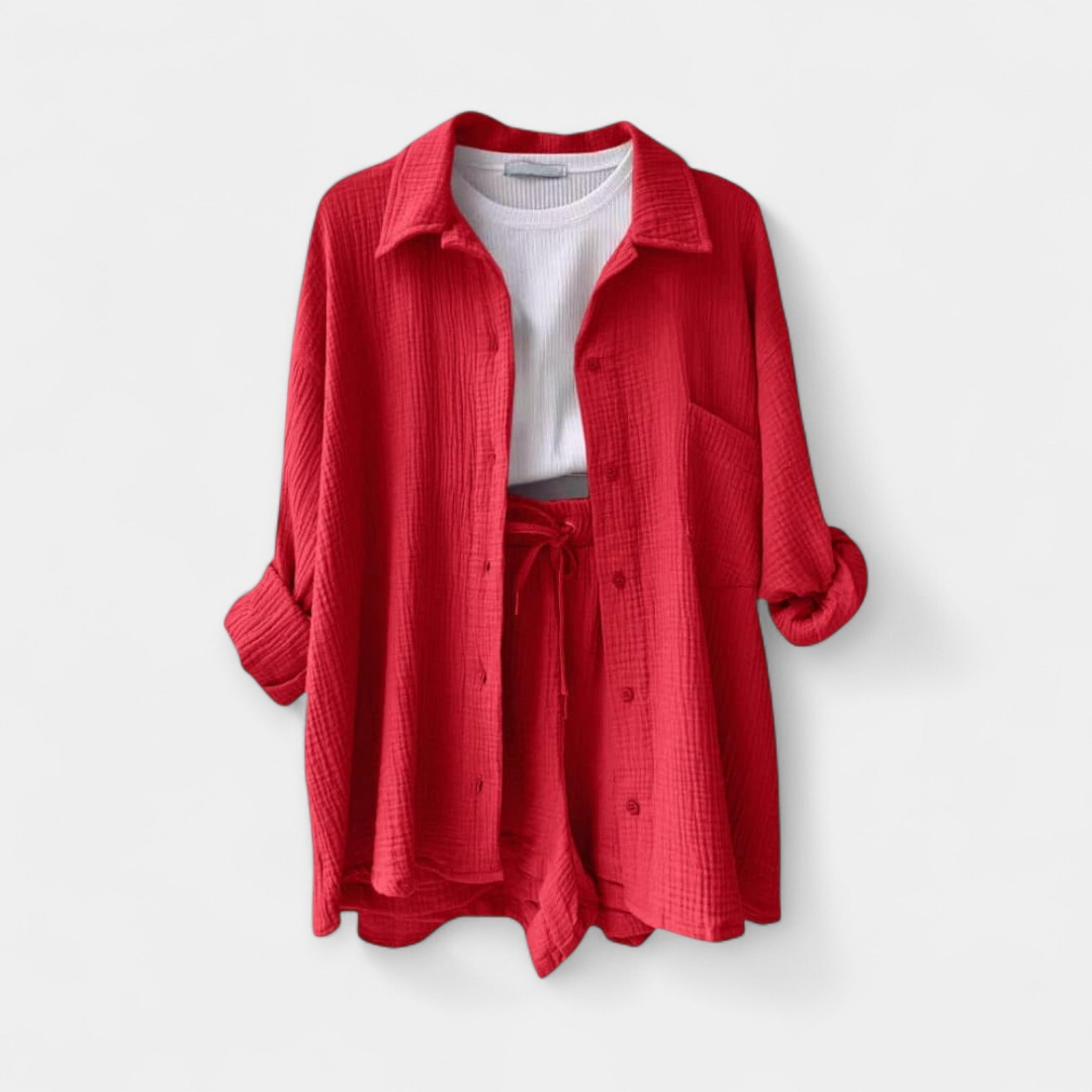 Poletni dvoslojni top s kratkimi hlačami