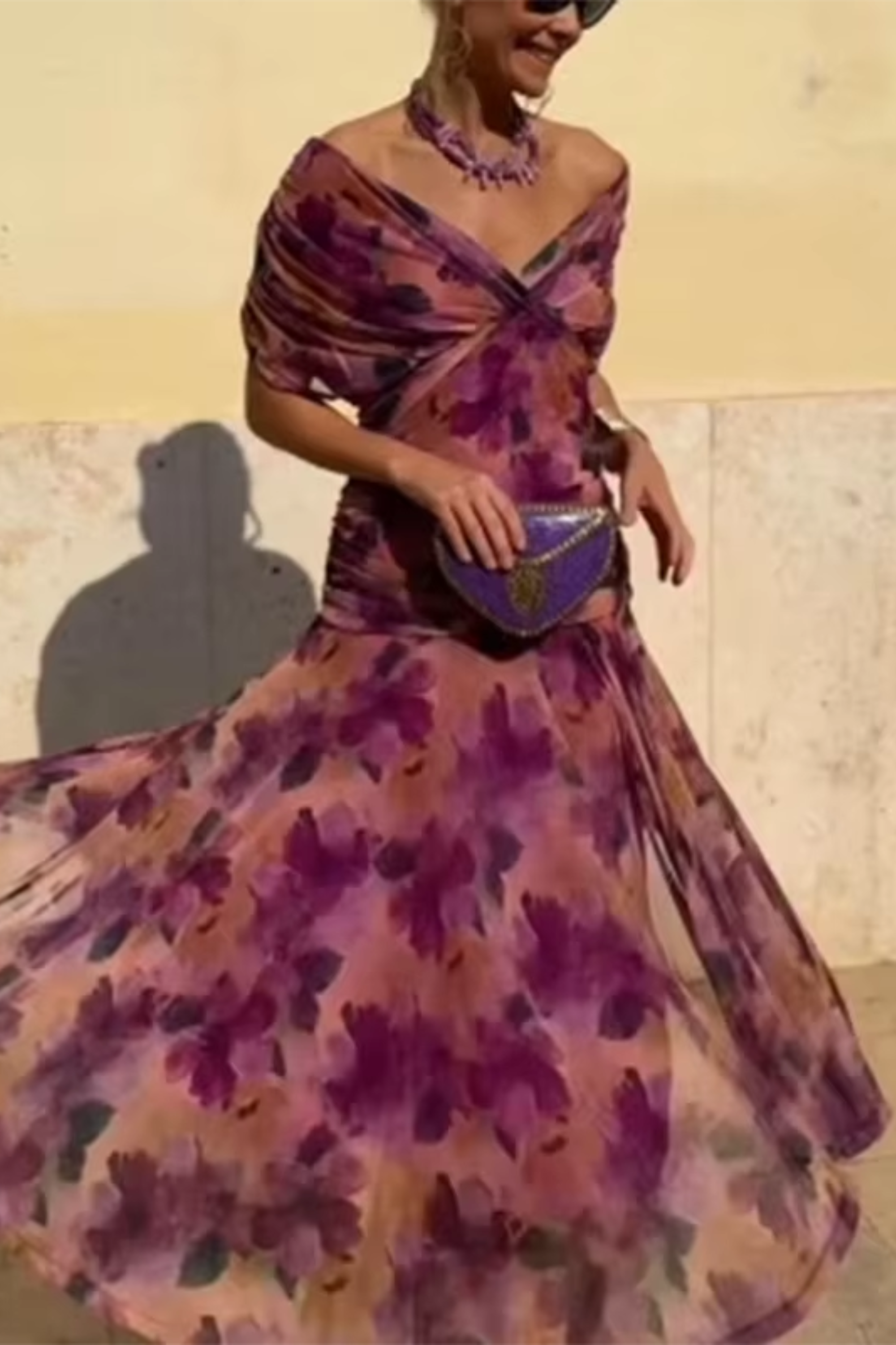 Luísa - Vestido Maxi de Festa Elegante com Decote em V