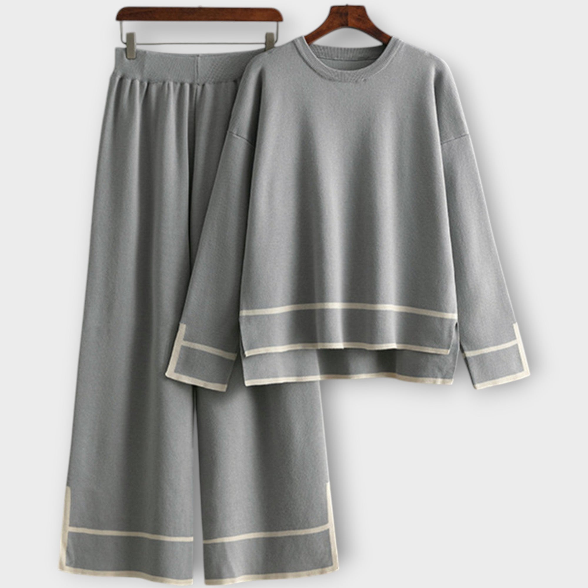 Minimalistični pleteni lounge komplet