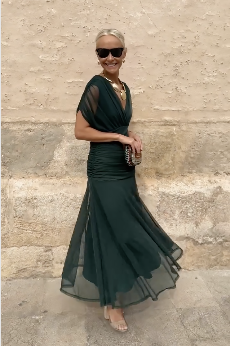Luísa - Vestido Maxi de Festa Elegante com Decote em V