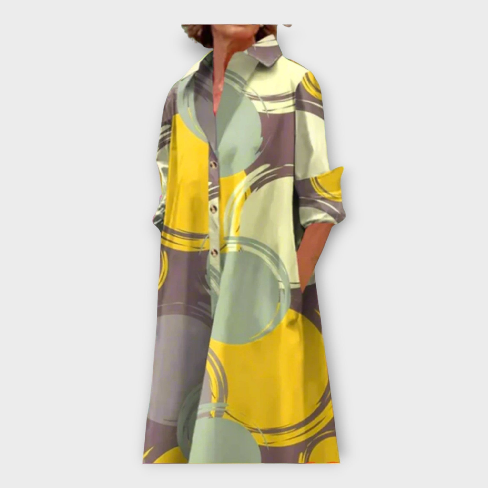 Ročno izdelana obleka z geometrijskim motivom