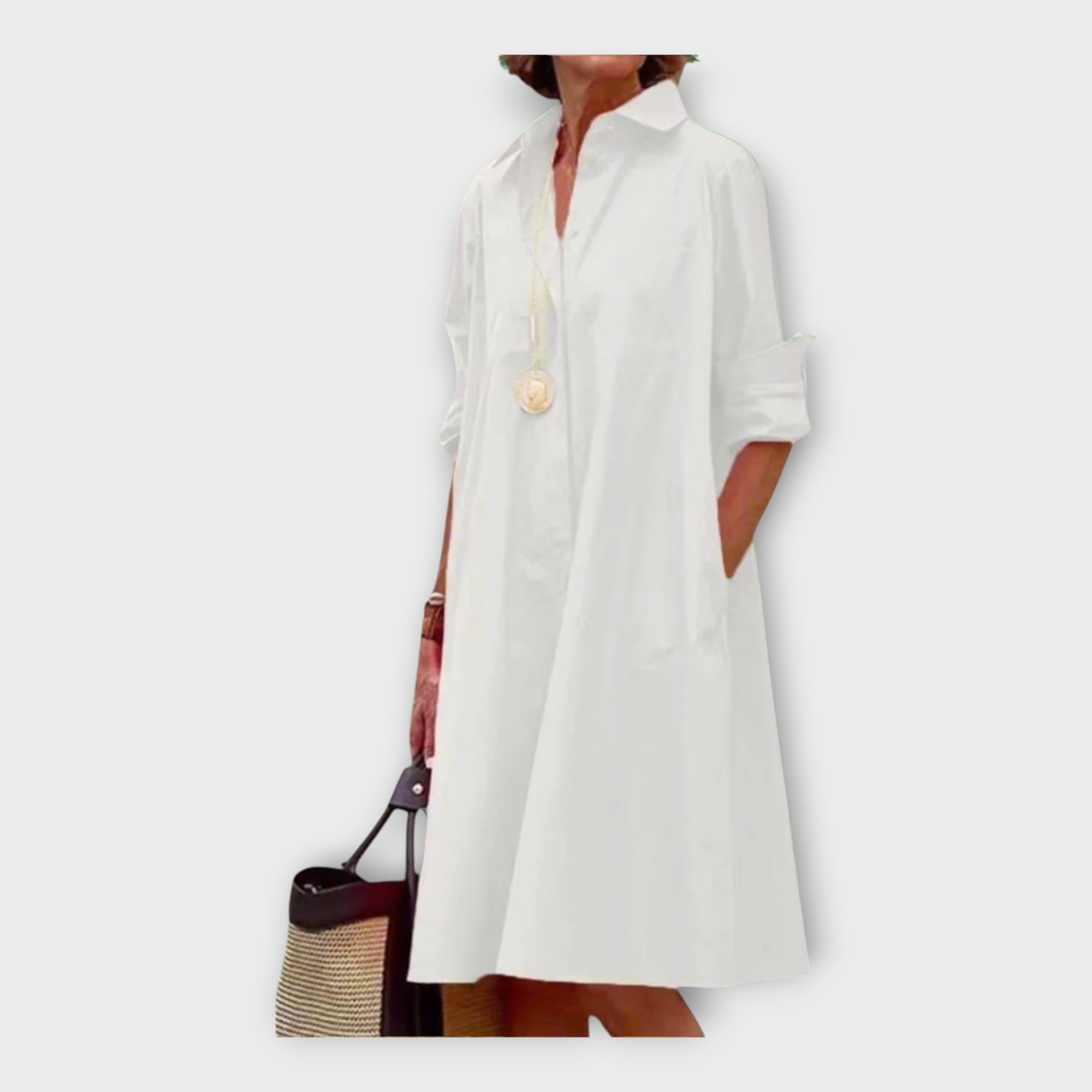 Ročno izdelana obleka z geometrijskim motivom