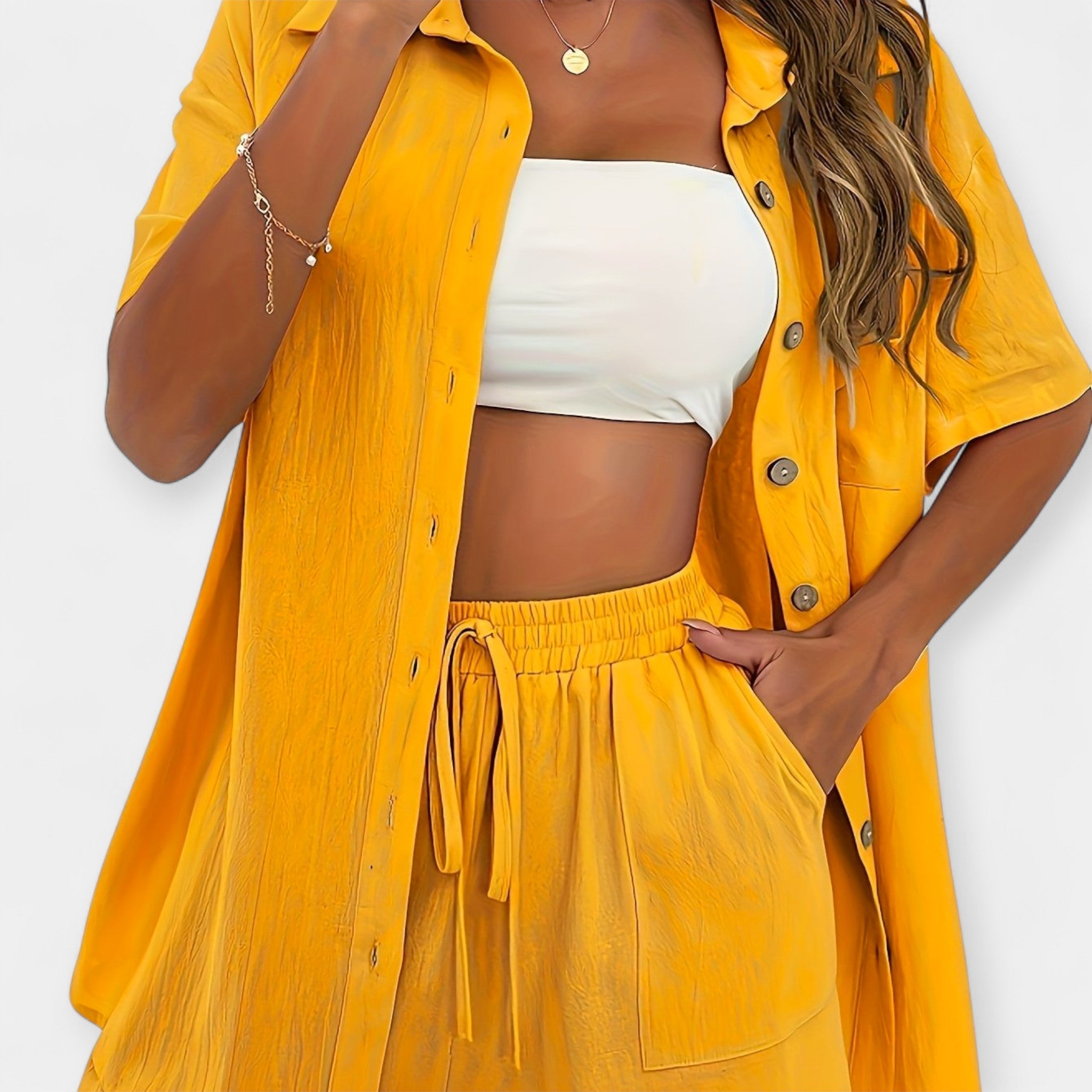 Komplet majice in kratke hlače