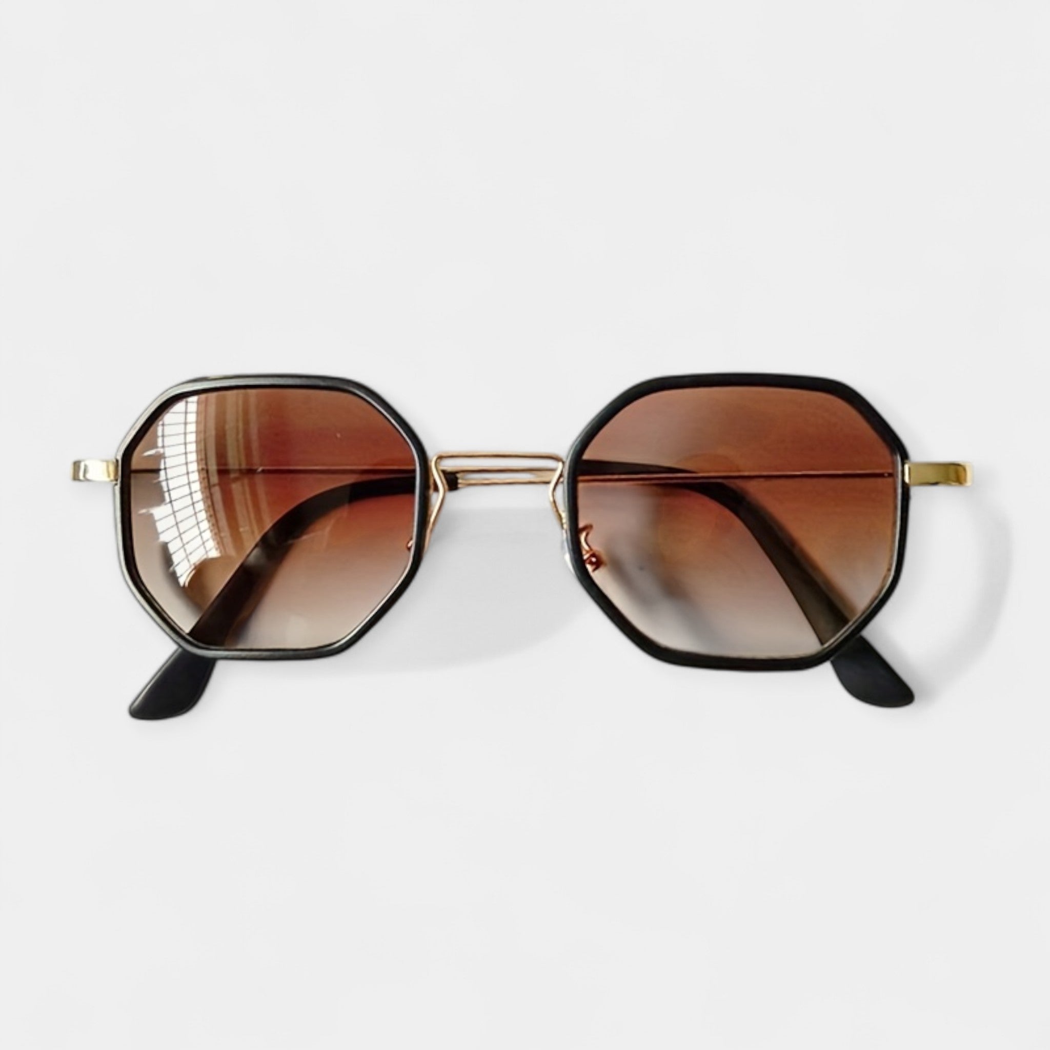 Zavihana sončna očala za zunanjo uporabo