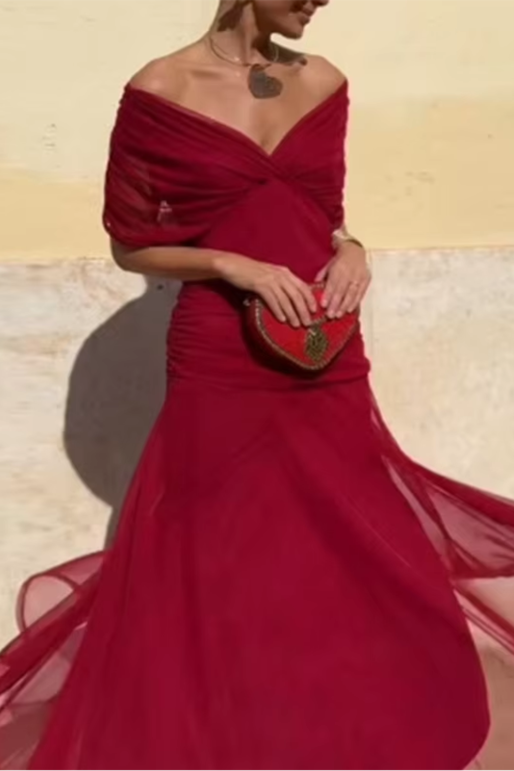 Luísa - Vestido Maxi de Festa Elegante com Decote em V