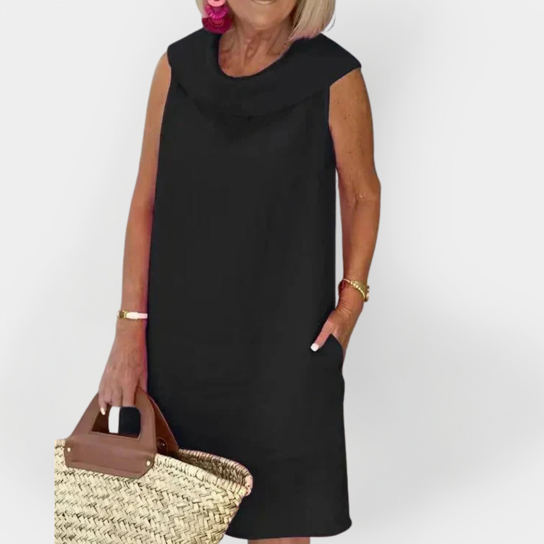 Obleka z zavitim ovratnikom