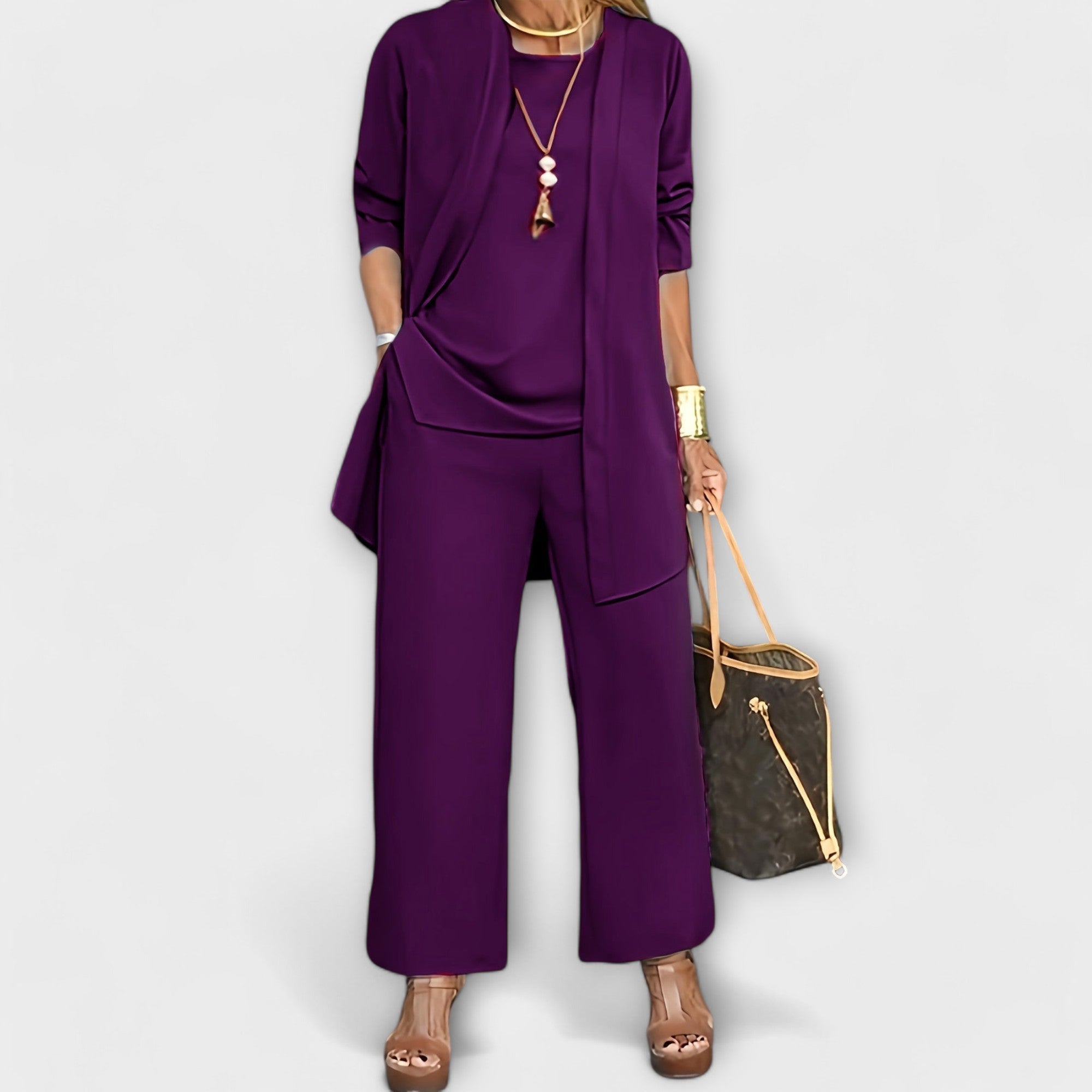 Udobna trojna garnitura