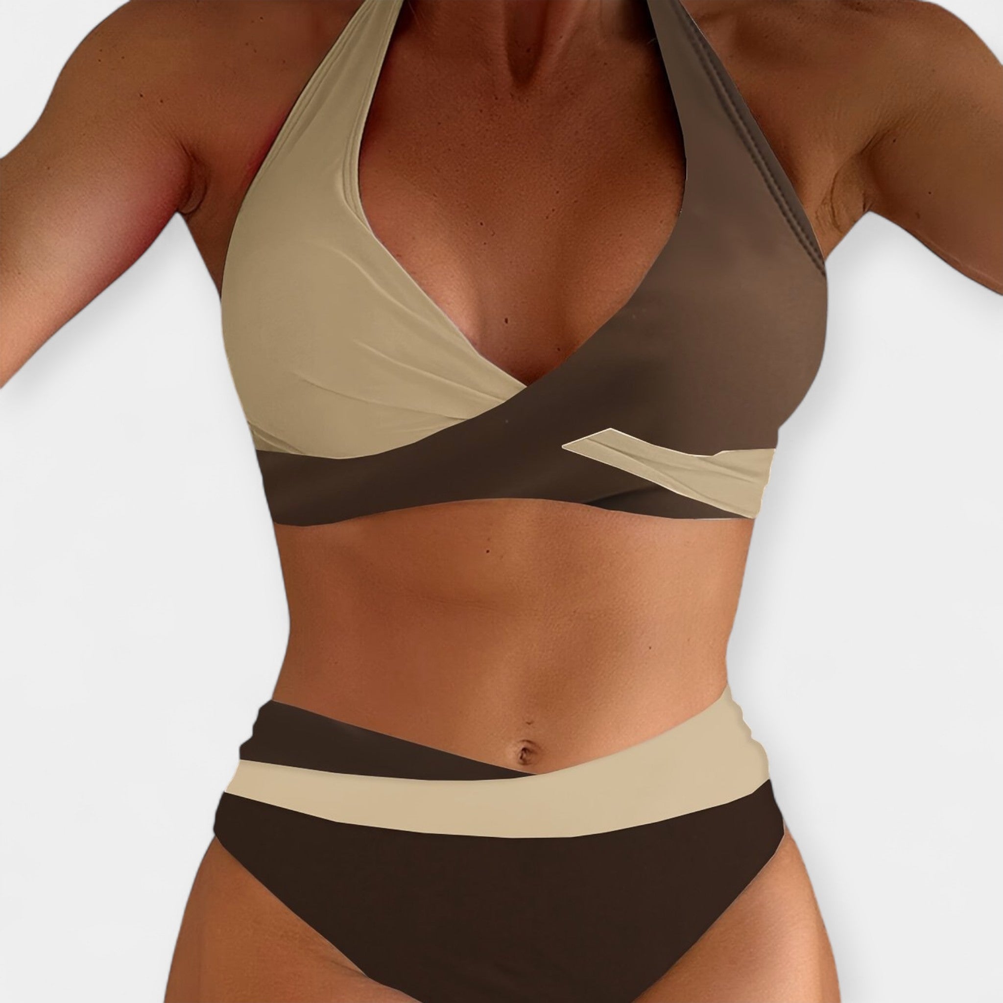 Bikini s križnim ovratnikom