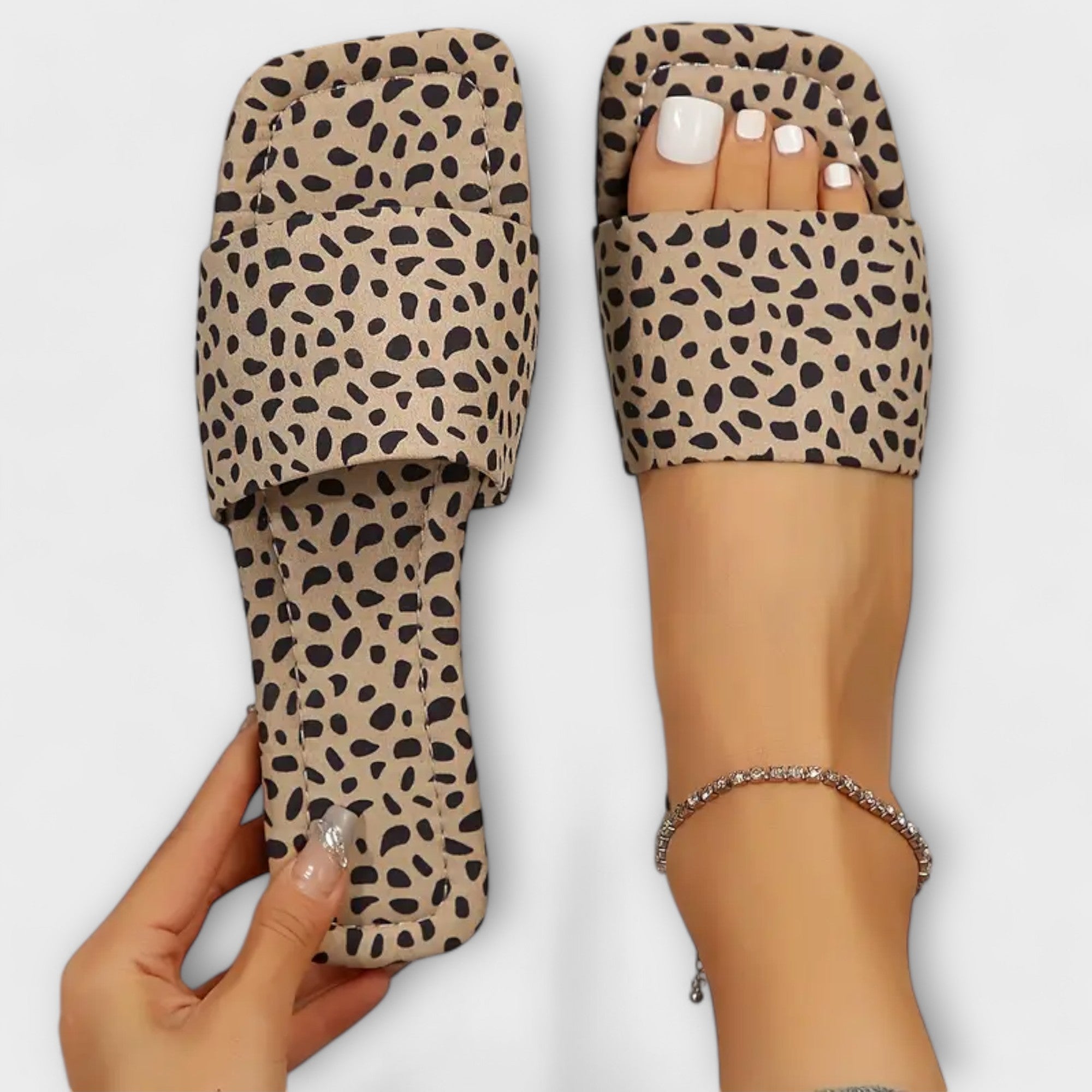 Jasmina - Ravni mokasini z leopardjim vzorcem