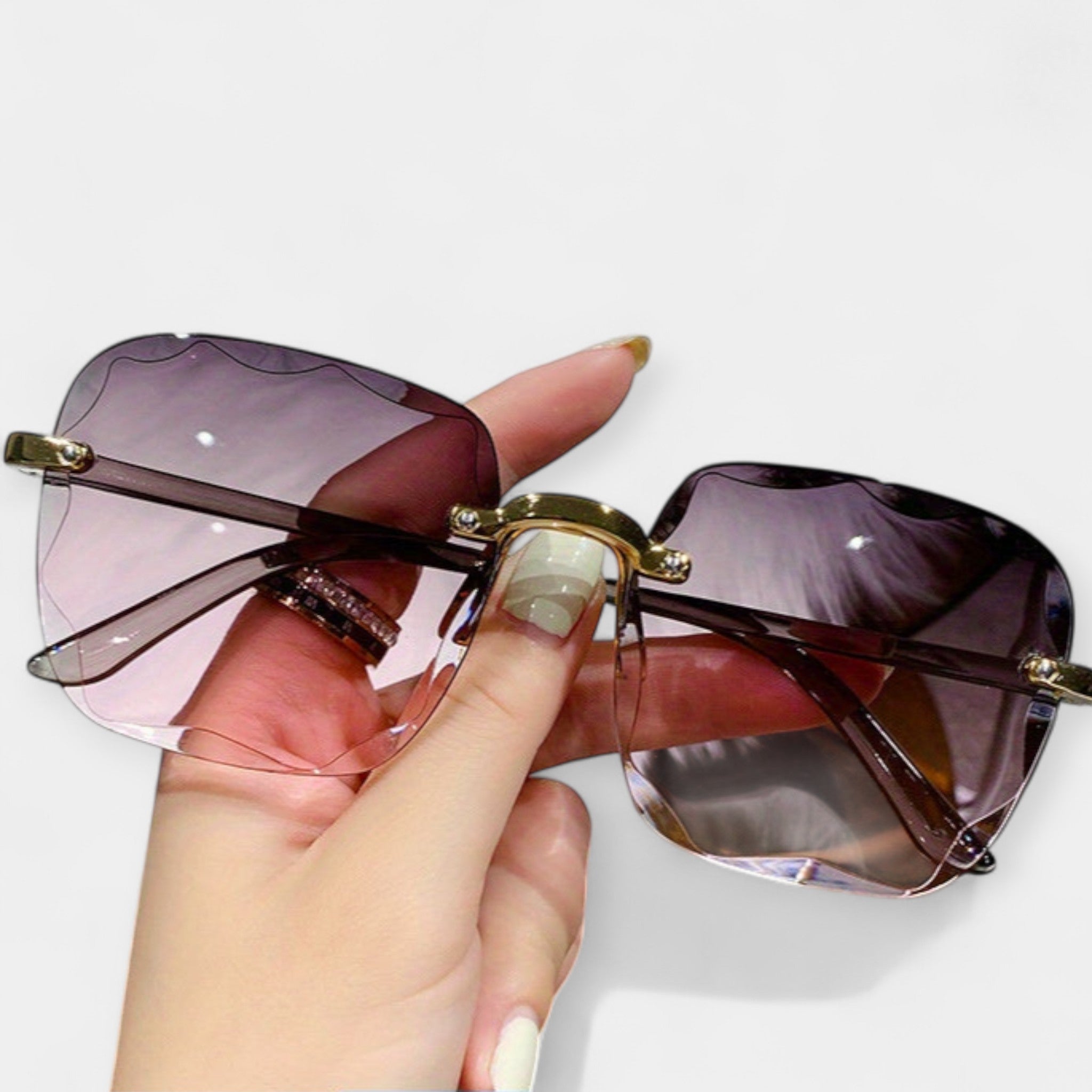 Klasična retro očala brez robov