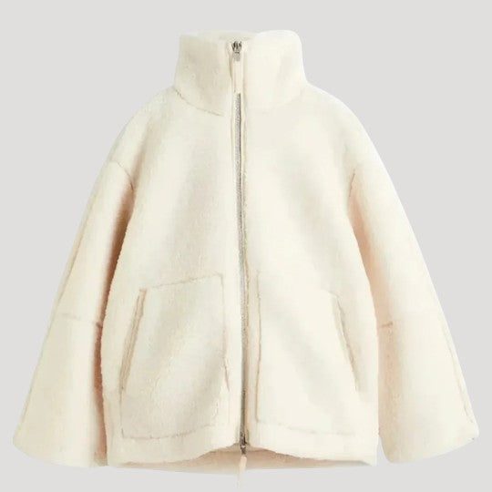 Anastazija | Toplina in Eleganca Pozimi