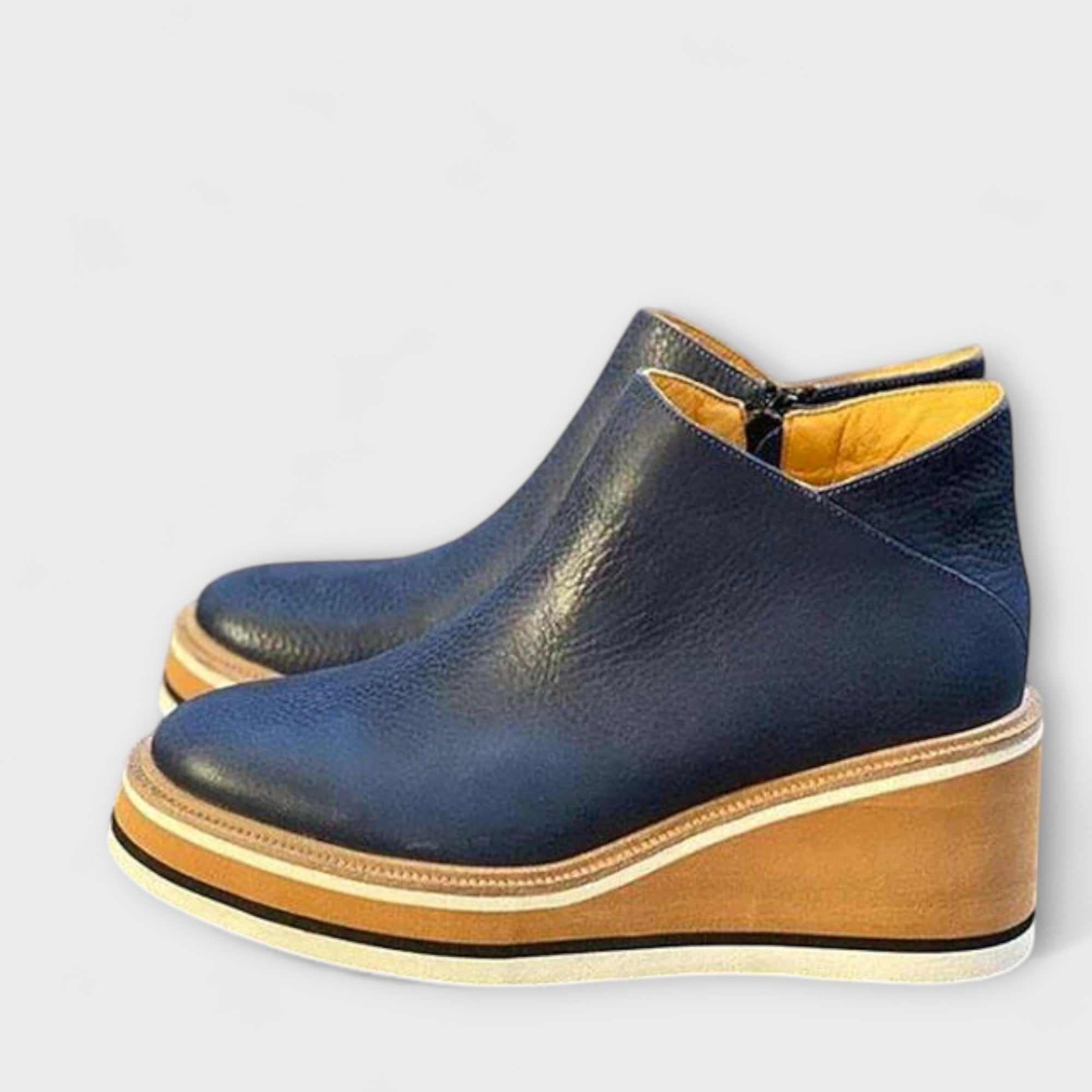 Maria - Elegant and Comfortable Boots