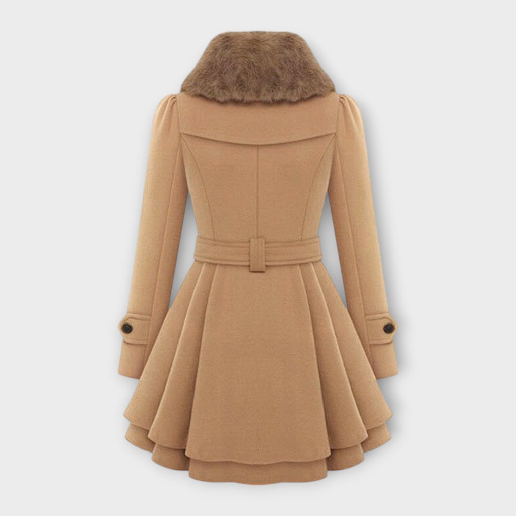 Ema - Casaco Elegante com Pele