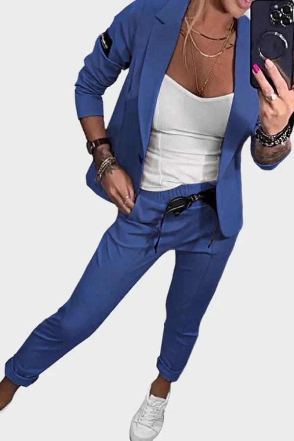 Elegantna brezskrbnost: dvodelni oblečni komplet