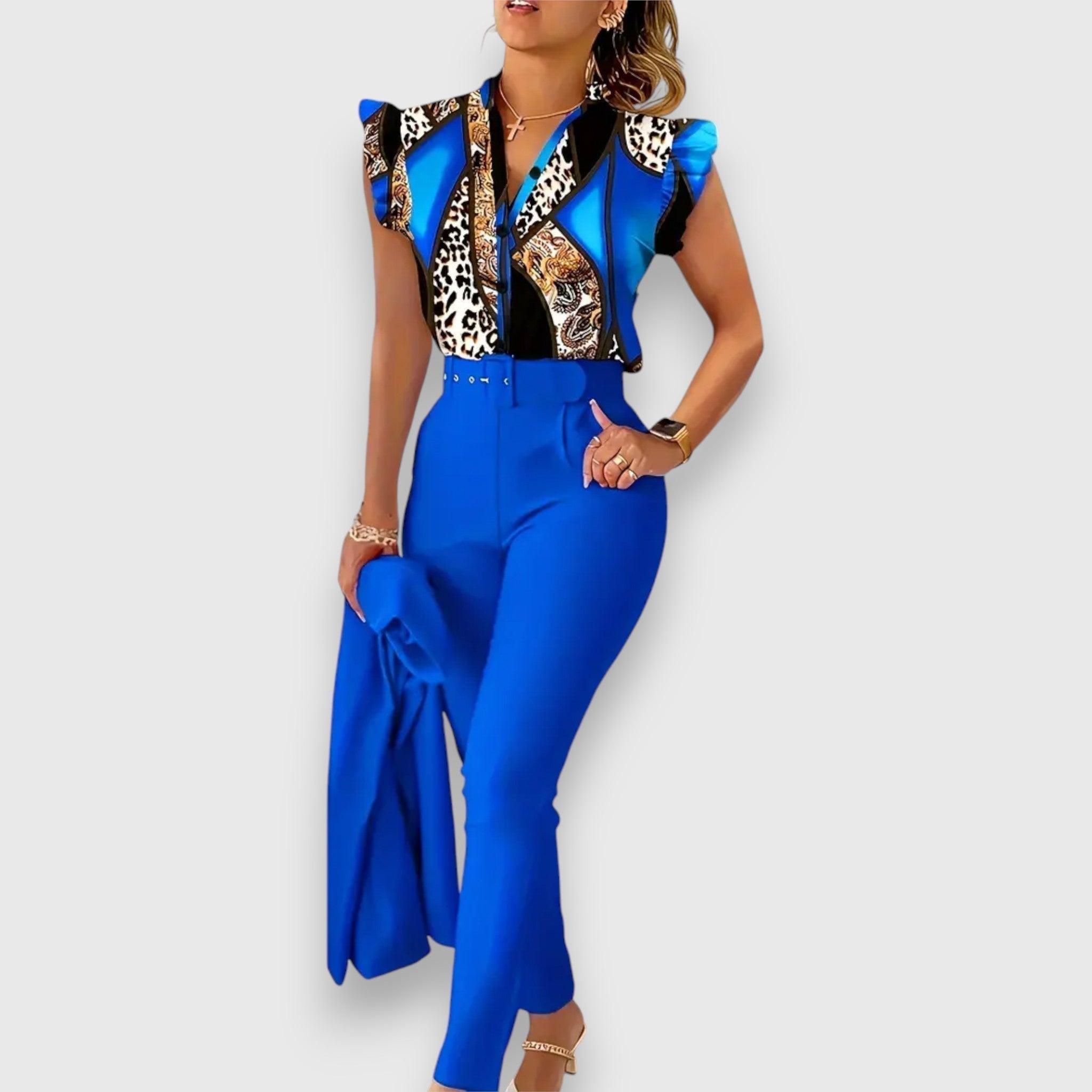 Set z dvojnim dizajnom v modernem leopardjem vzorcu