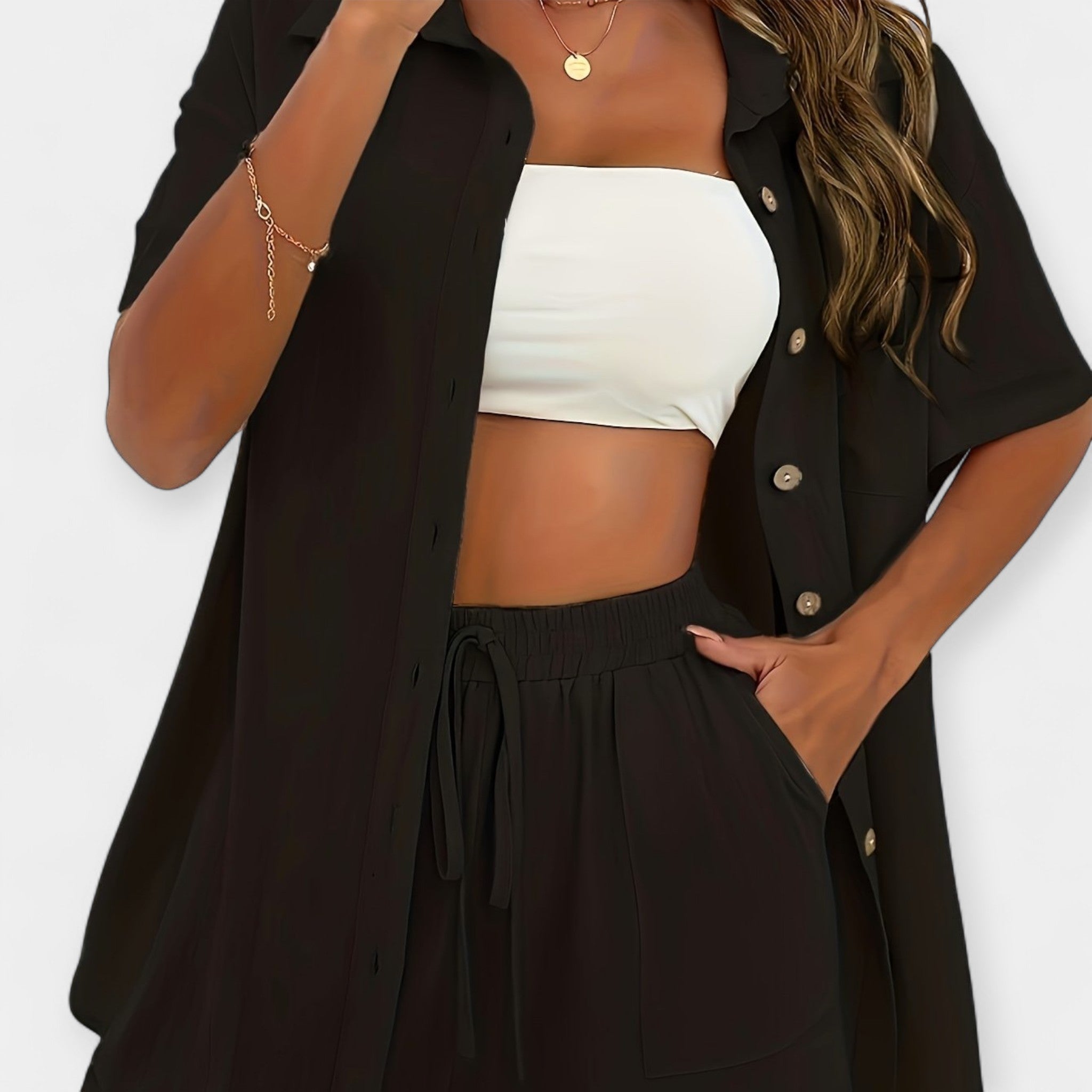 Komplet majice in kratke hlače