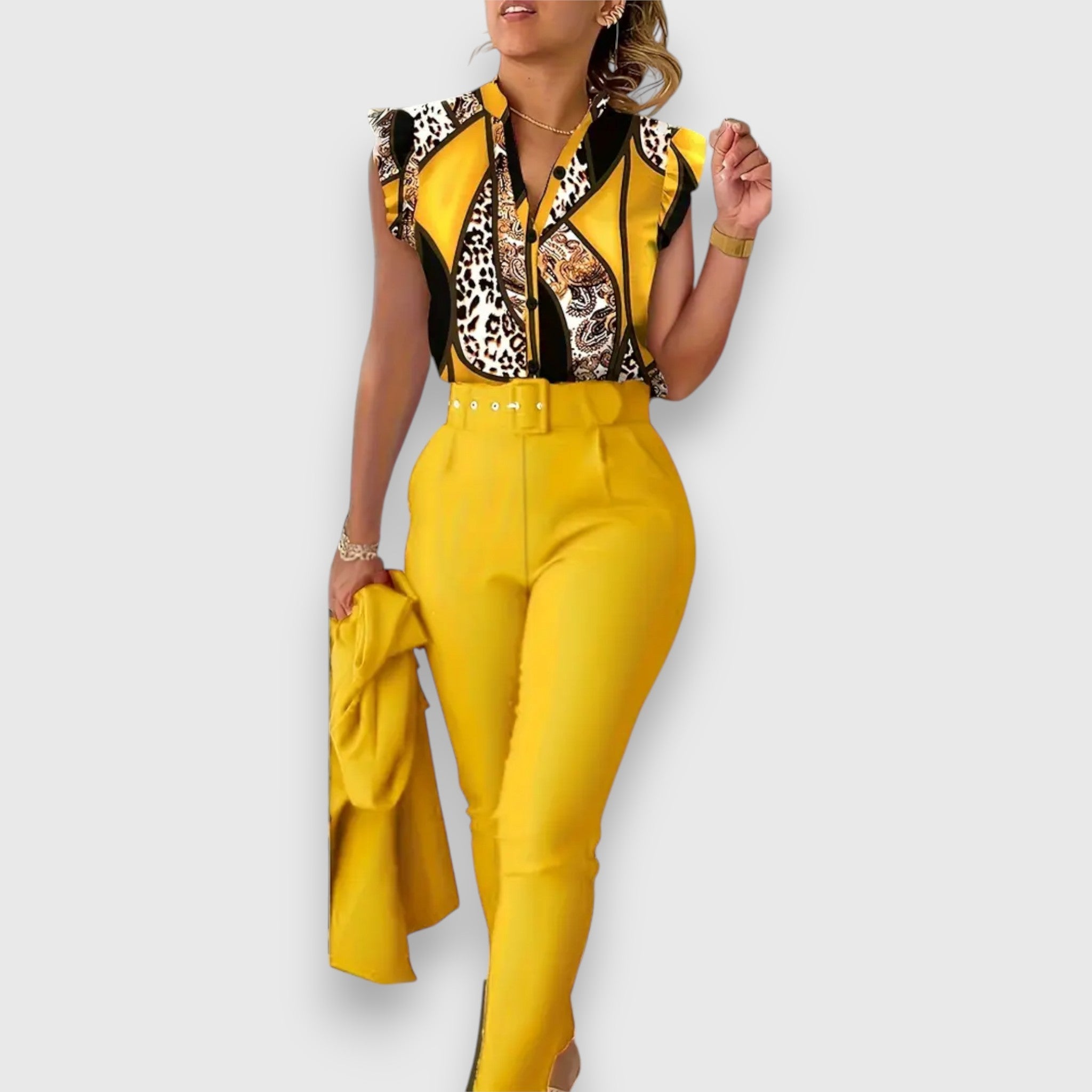 Set z dvojnim dizajnom v modernem leopardjem vzorcu