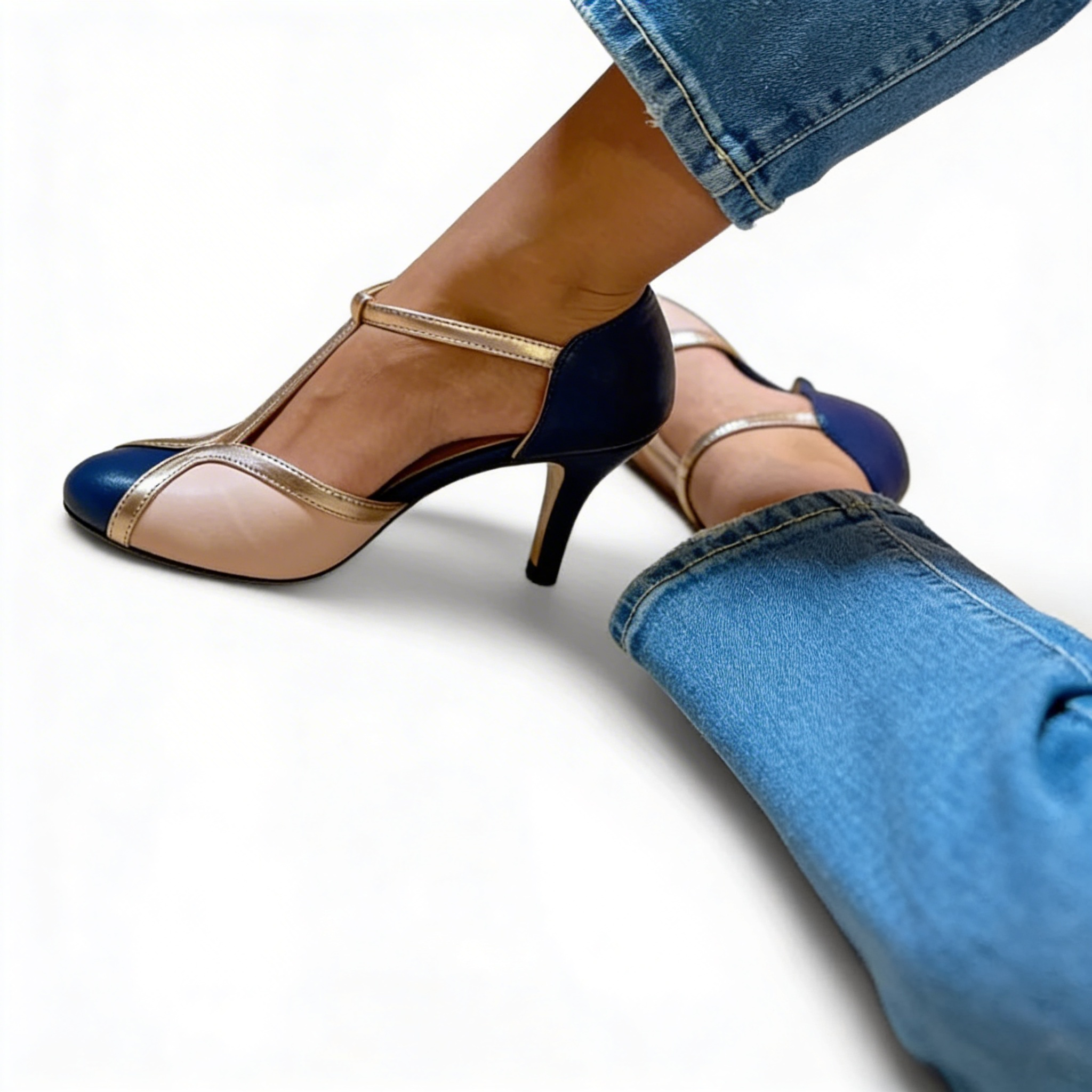 Ana - Saltos Confortáveis e Elegantes